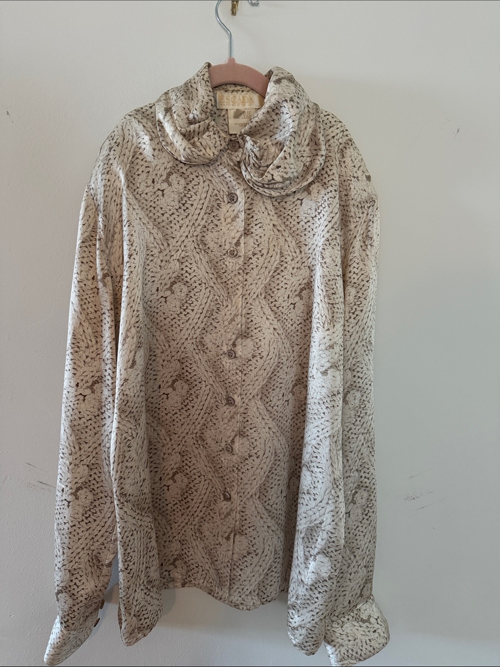 Escada Cream and Taupe Patterned silk Blouse with round collar
